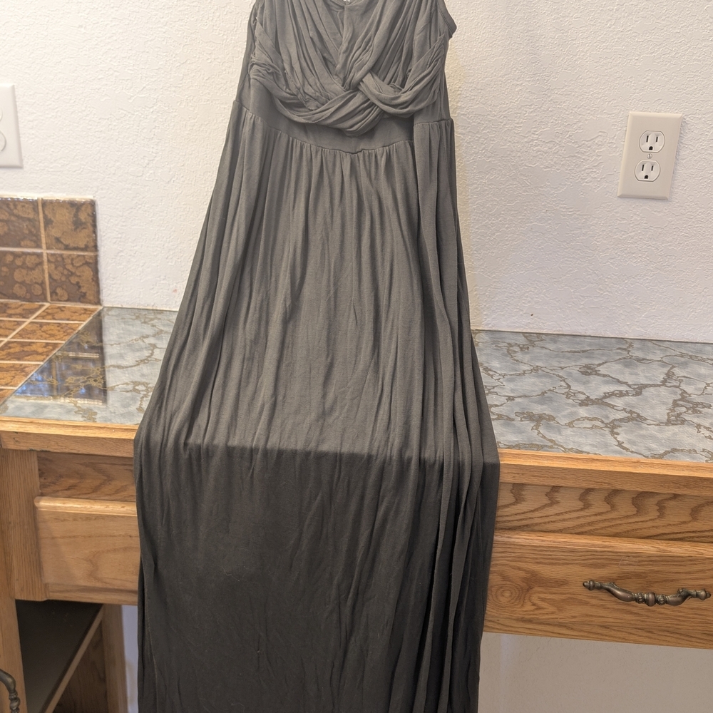 Elegant Black Evening Gown